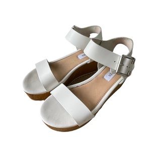 Steve Madden Wooden Platform White Sandals